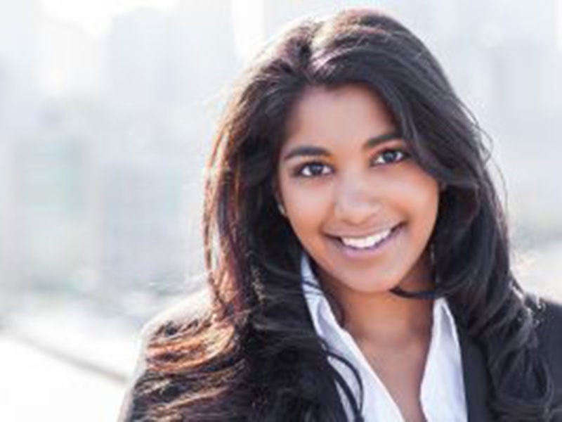 Featured image for “Phoenix Patients Choose Invisalign for Straighter Teeth”