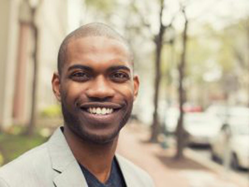 Featured image for “Phoenix Dentist: Invisalign Benefits Over Braces”