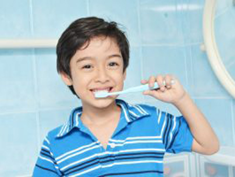 Featured image for “Dentist in Phoenix, AZ Offers Professional Teeth Whitening Services”